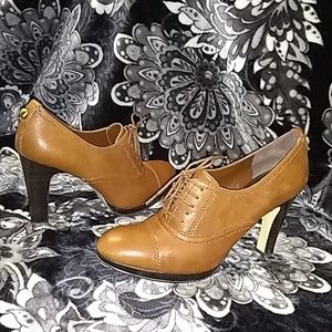 EUC Nine West Cognac Leather Oxford Pumps Heels